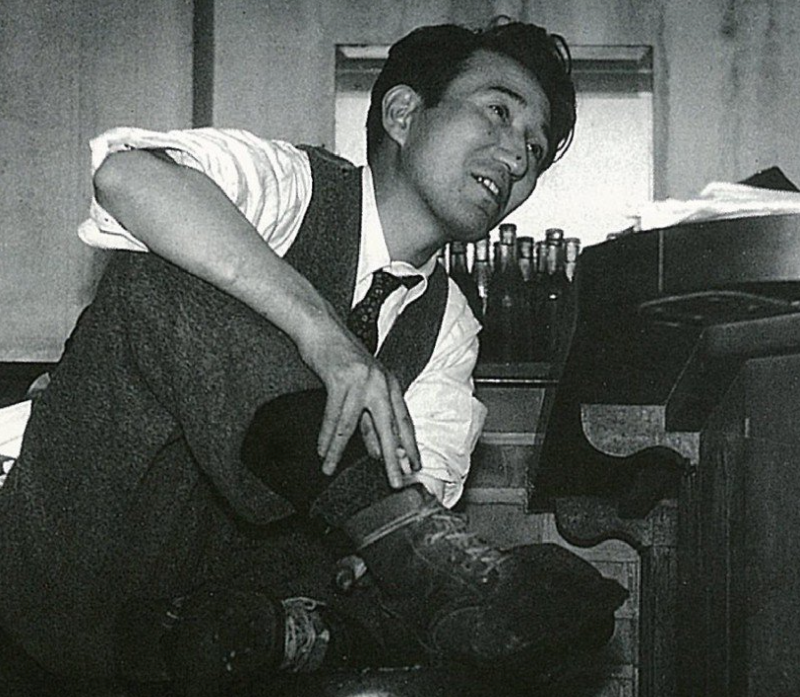 Author 太宰治